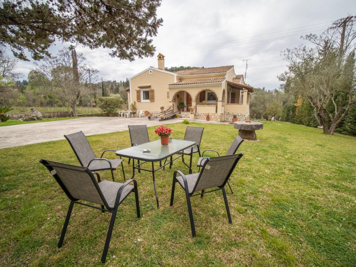 Villa Haris Γαζάτικα Εξωτερικό φωτογραφία