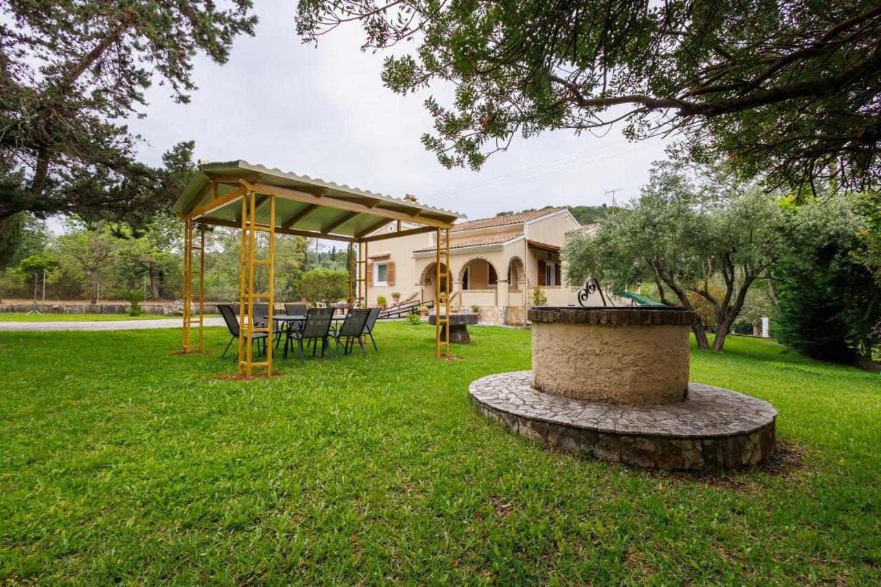 Villa Haris Γαζάτικα Εξωτερικό φωτογραφία